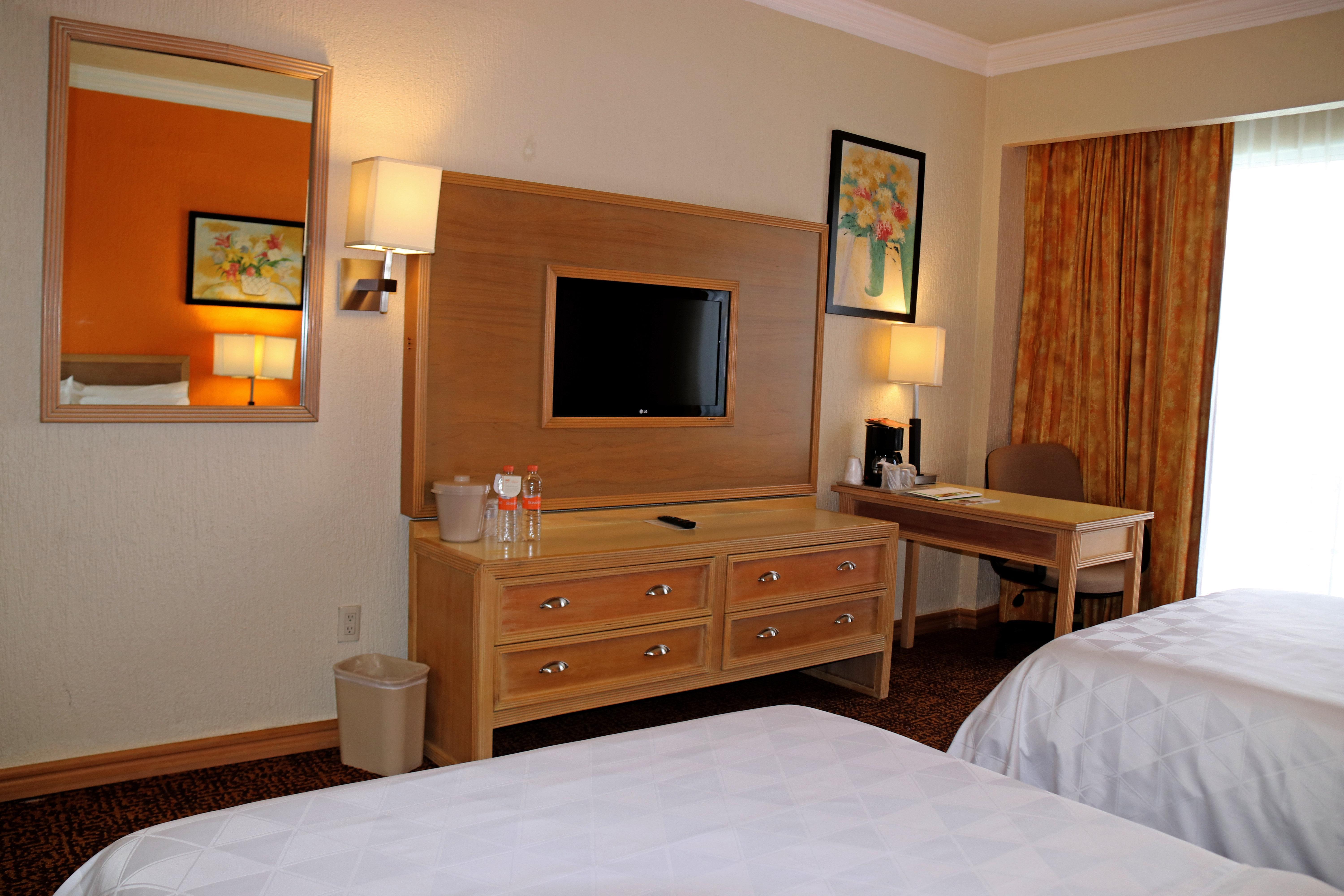 Holiday Inn La Piedad By Ihg Екстериор снимка