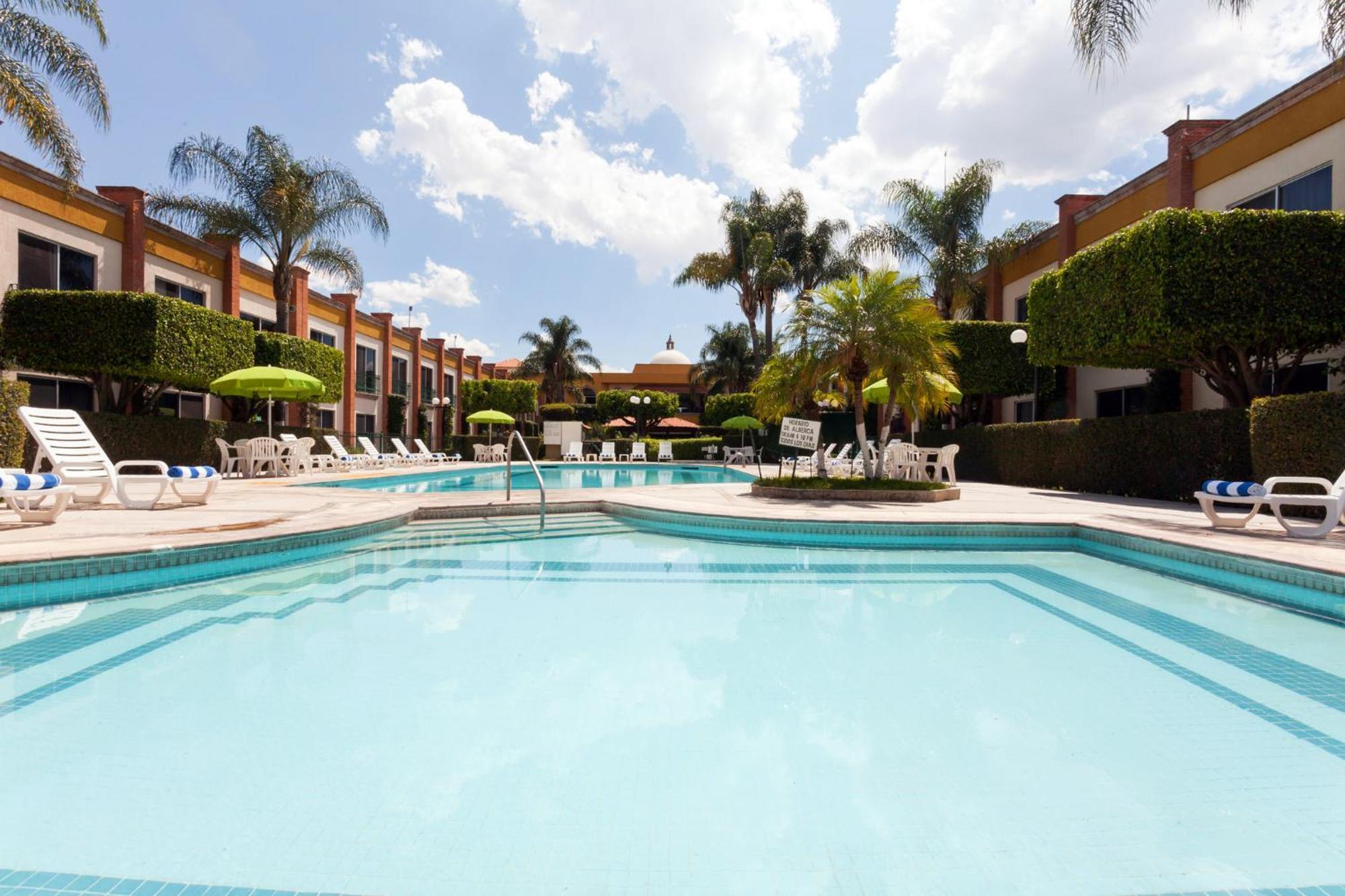 Holiday Inn La Piedad By Ihg Екстериор снимка